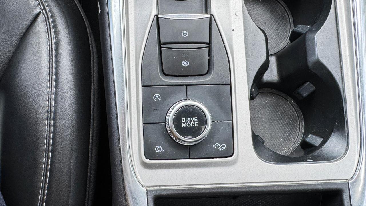 Ford Explorer XLT 4WD 2023