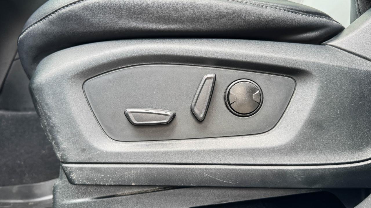Ford Explorer XLT 4WD 2023