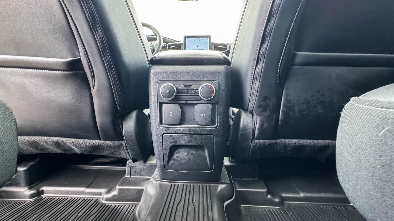 Ford Explorer XLT 4WD 2023