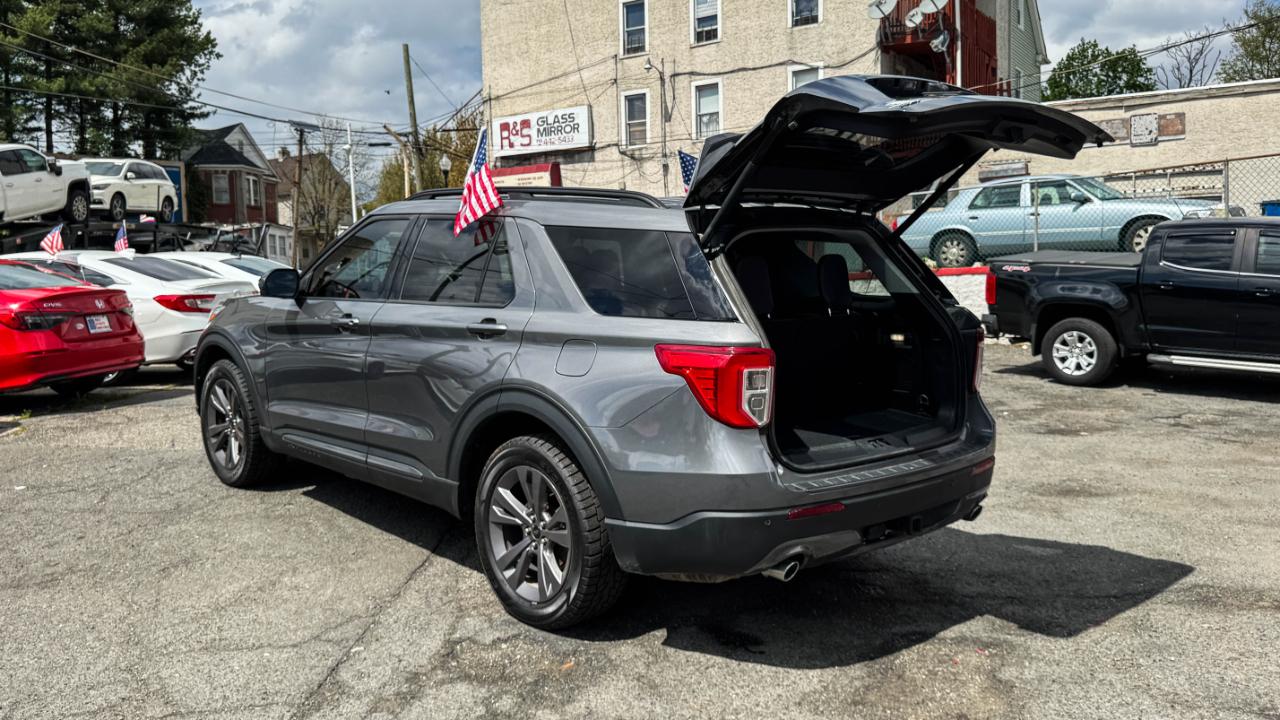 Ford Explorer XLT 4WD 2023