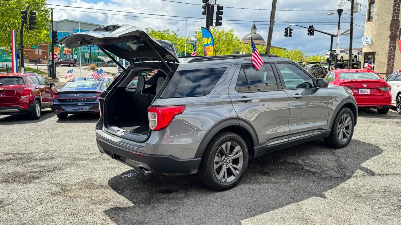 Ford Explorer XLT 4WD 2023