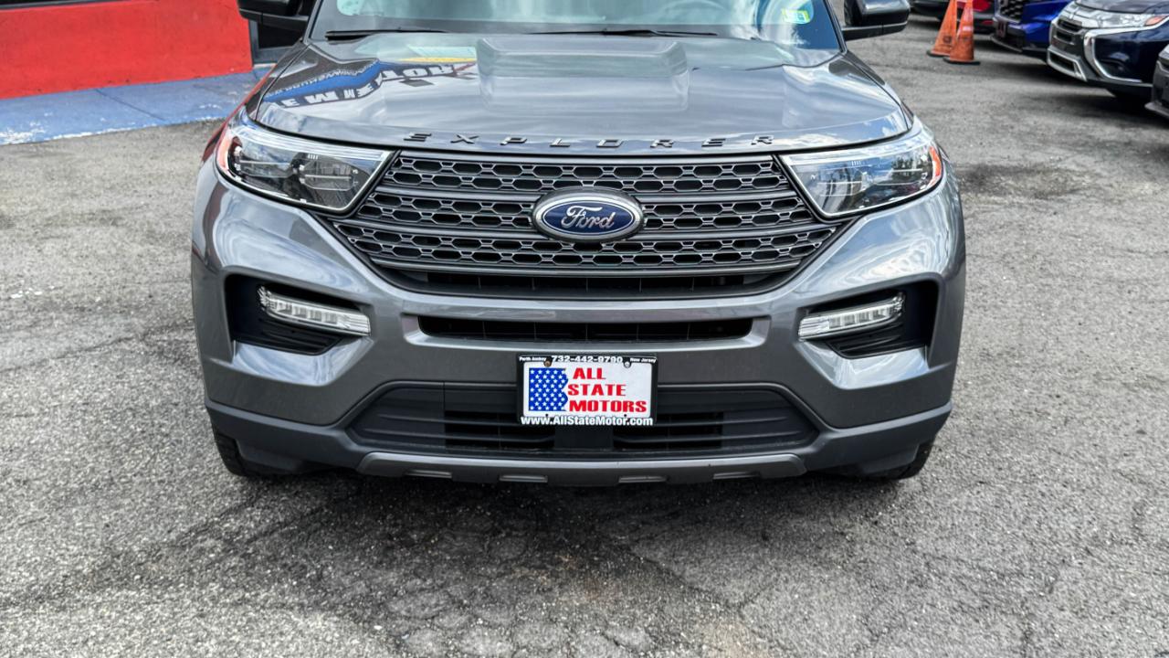 Ford Explorer XLT 4WD 2023
