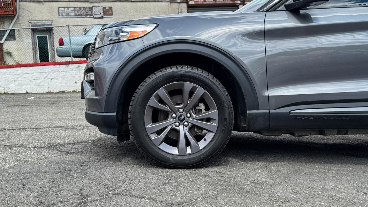 Ford Explorer XLT 4WD 2023