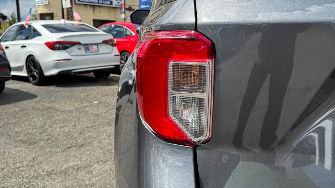 Ford Explorer XLT 4WD 2023