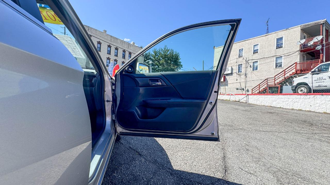 Honda Accord Sedan 4dr I4 CVT EX-L 2015