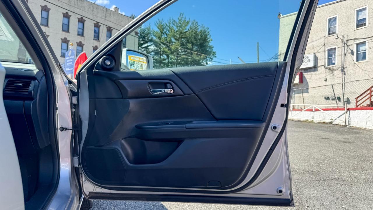 Honda Accord Sedan 4dr I4 CVT EX-L 2015