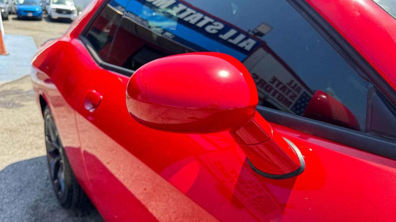 Dodge Challenger GT RWD 2022