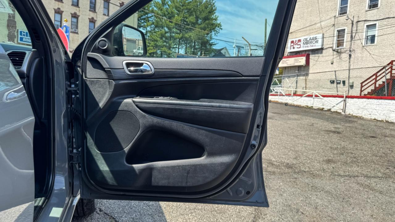 Jeep Grand Cherokee WK Laredo X 4x4 2022