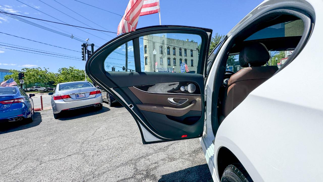 Mercedes-Benz E-Class E 300 4MATIC Sedan 2019