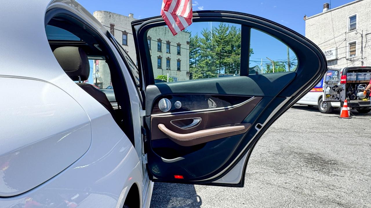 Mercedes-Benz E-Class E 300 4MATIC Sedan 2019