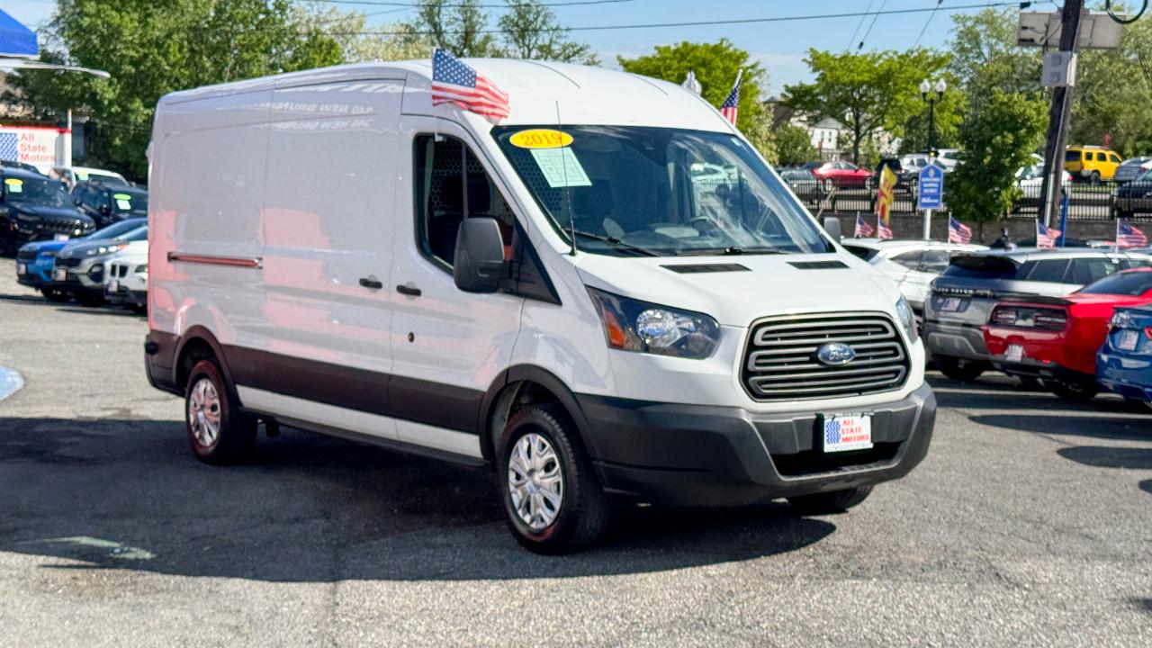 Ford Transit Van T-250 148" Med Rf 9000 GVWR Sliding RH Dr 2019