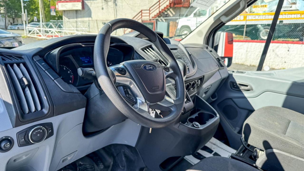 Ford Transit Van T-250 148" Med Rf 9000 GVWR Sliding RH Dr 2019