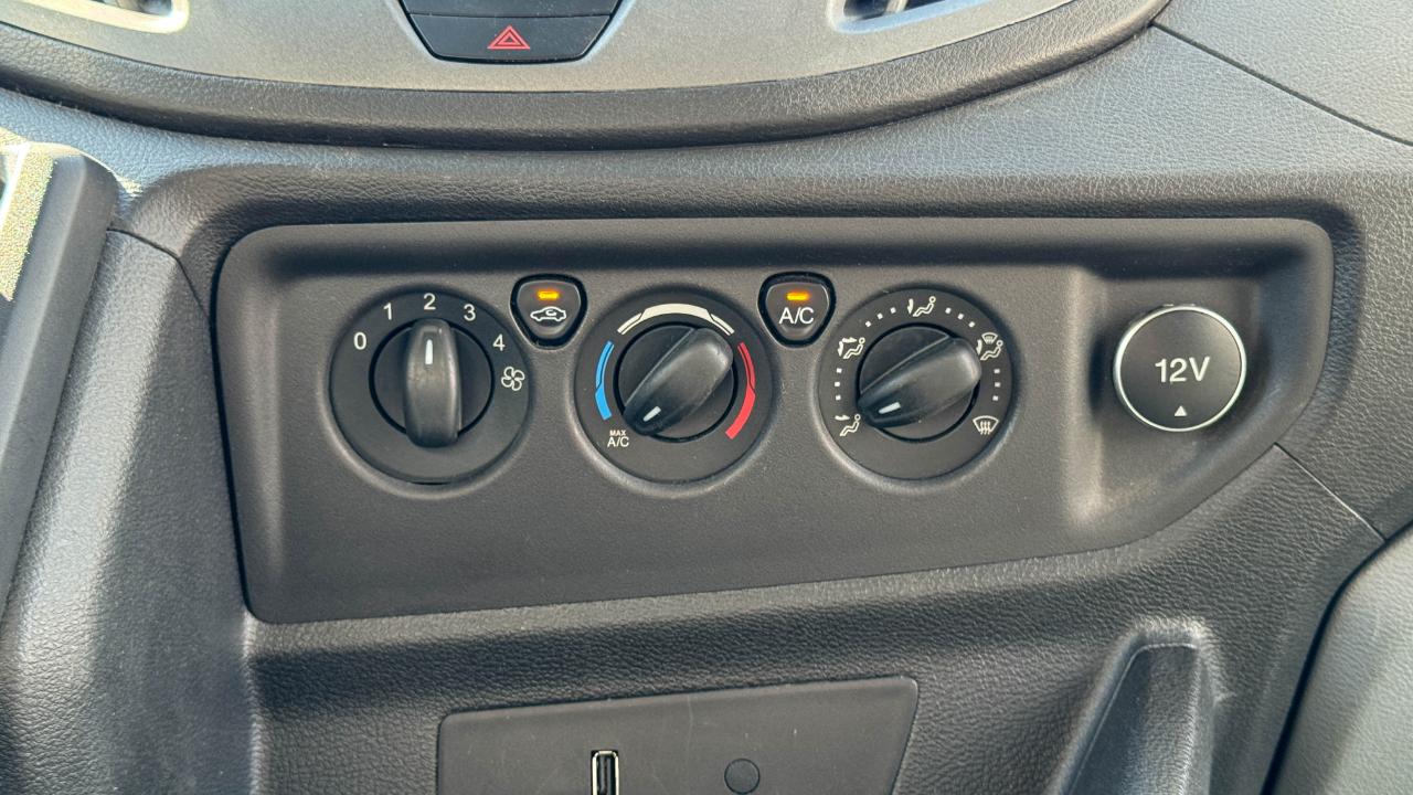 Ford Transit Van T-250 148" Med Rf 9000 GVWR Sliding RH Dr 2019