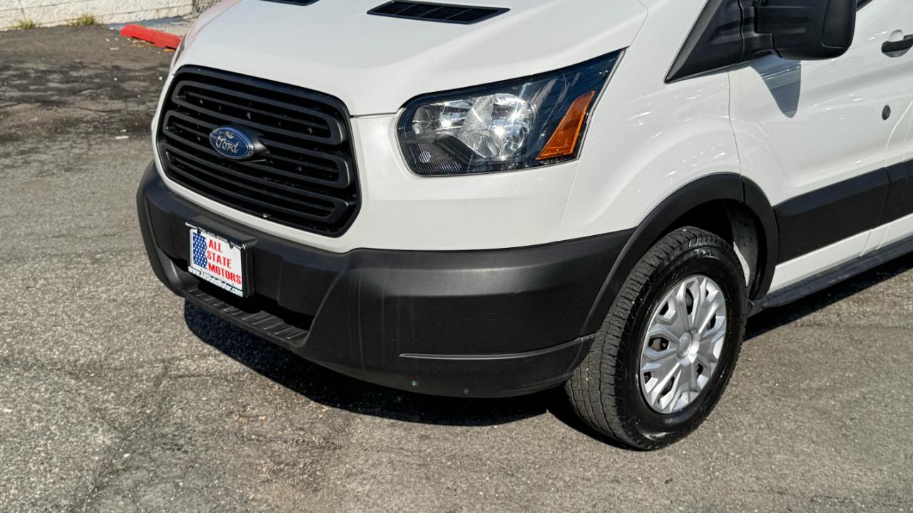 Ford Transit Van T-250 148" Med Rf 9000 GVWR Sliding RH Dr 2019