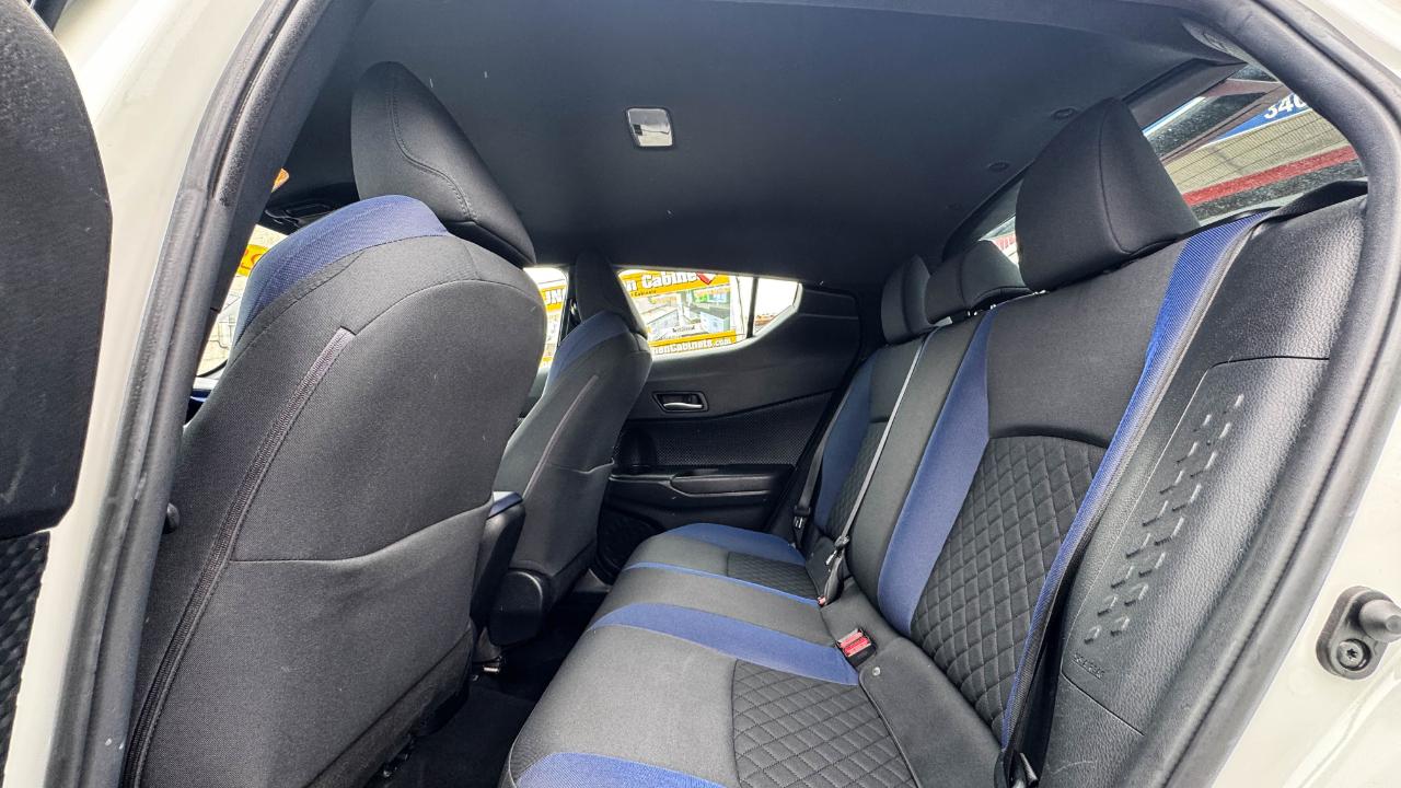 Toyota C-HR XLE 4D SUV 2020