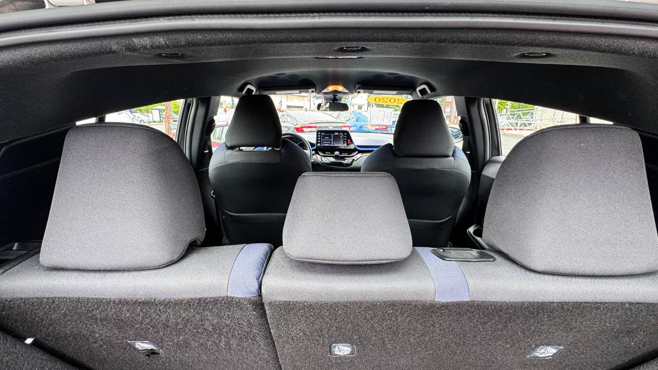 Toyota C-HR XLE 4D SUV 2020