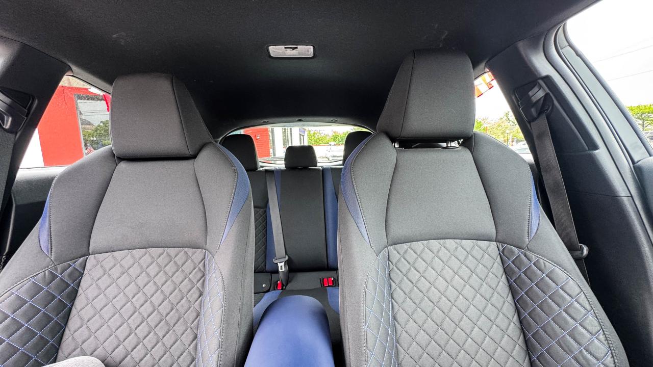 Toyota C-HR XLE 4D SUV 2020