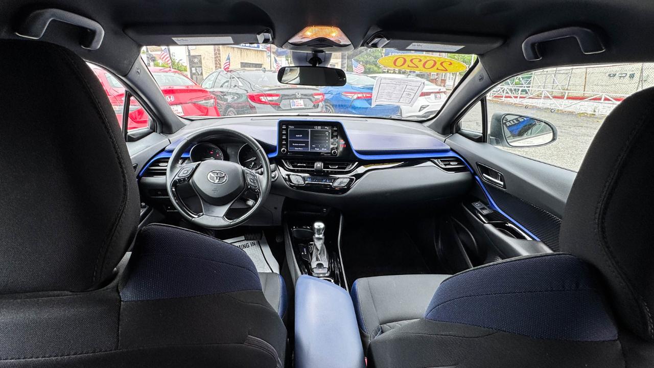 Toyota C-HR XLE 4D SUV 2020