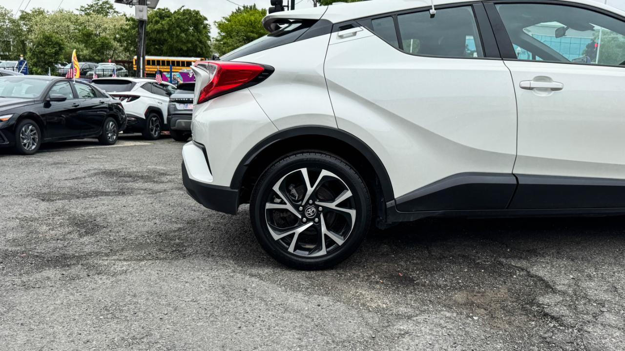 Toyota C-HR XLE 4D SUV 2020