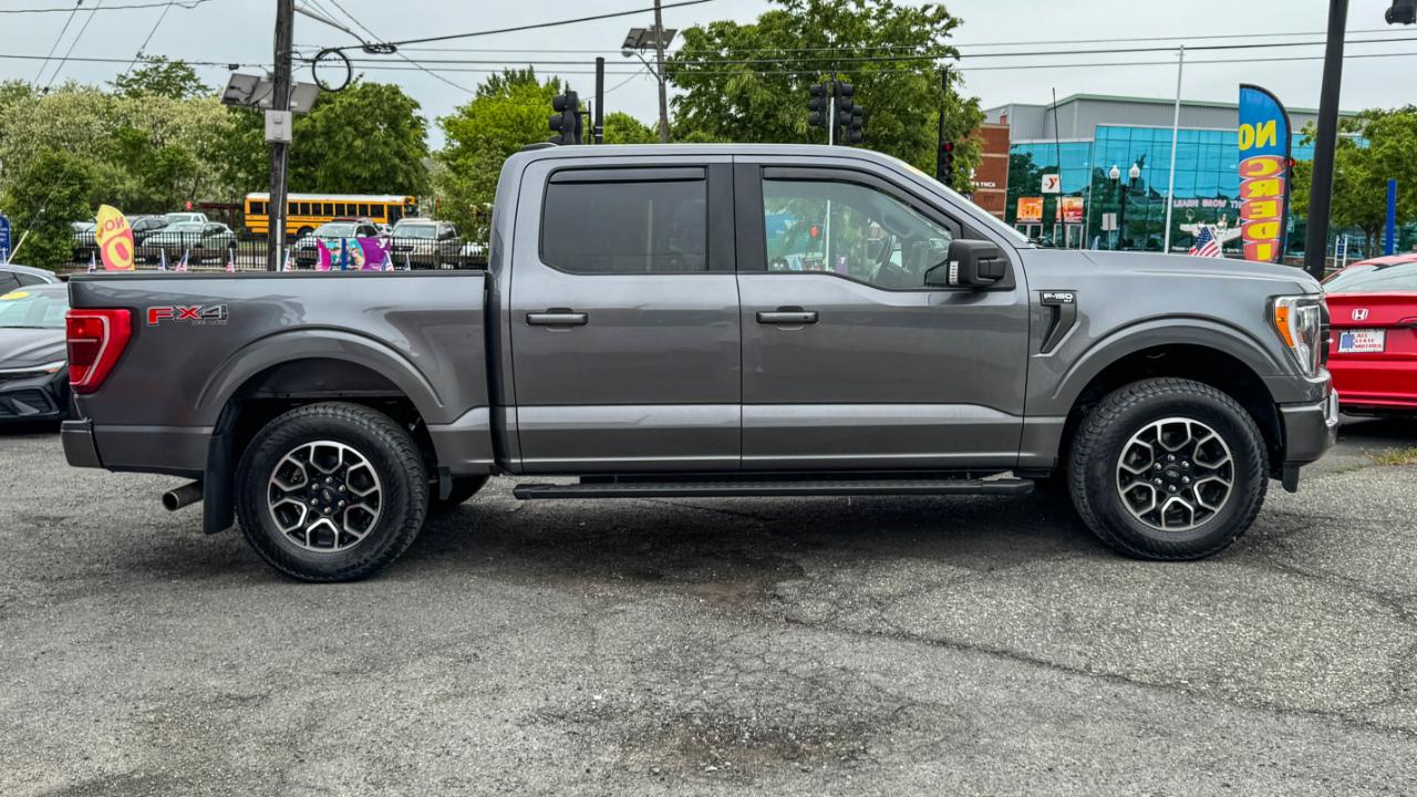 Ford F-150 XLT 4WD SuperCrew 5.5' Box 2023