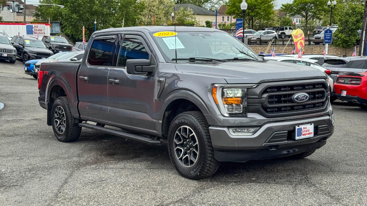 Ford F-150 XLT 4WD SuperCrew 5.5' Box 2023