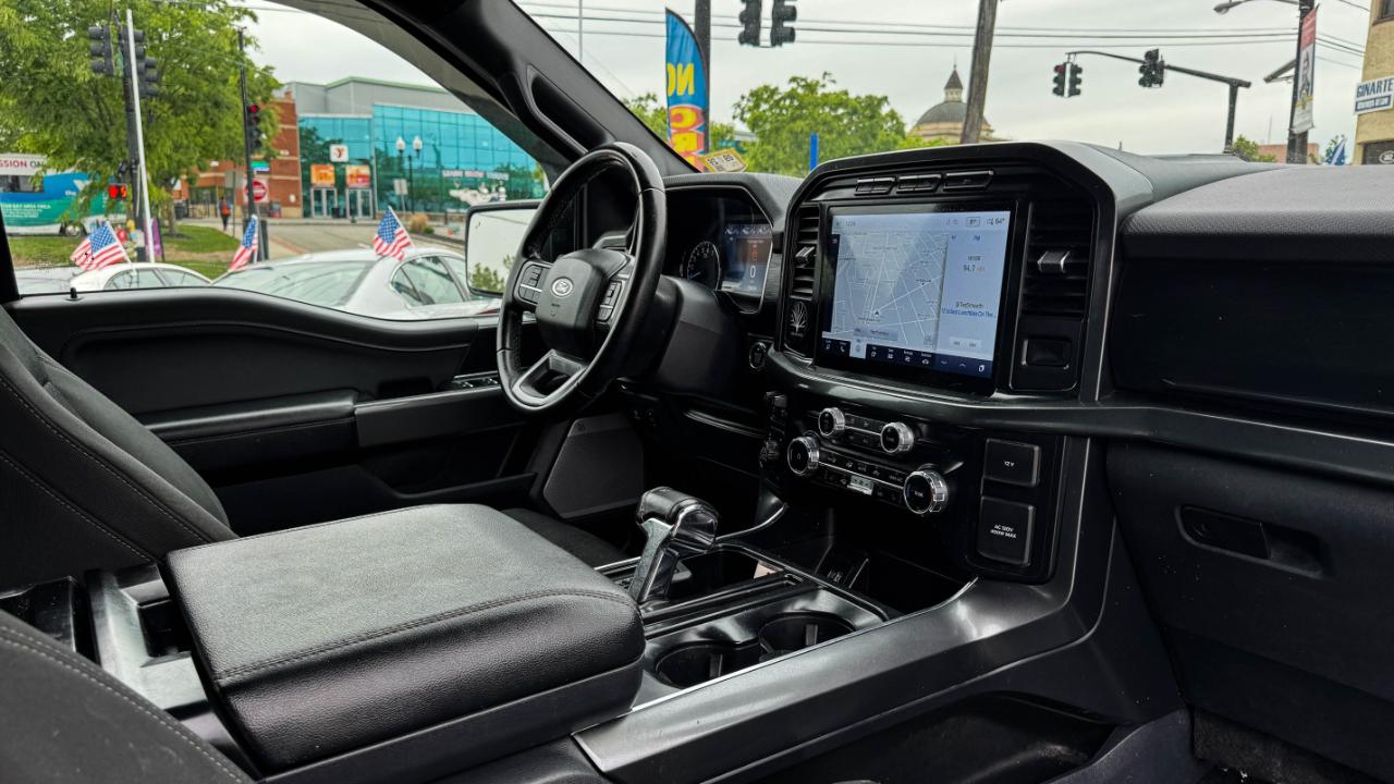 Ford F-150 XLT 4WD SuperCrew 5.5' Box 2023