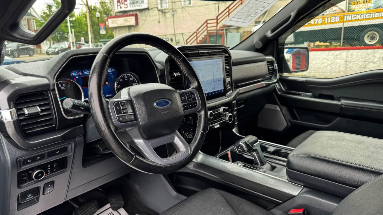 Ford F-150 XLT 4WD SuperCrew 5.5' Box 2023