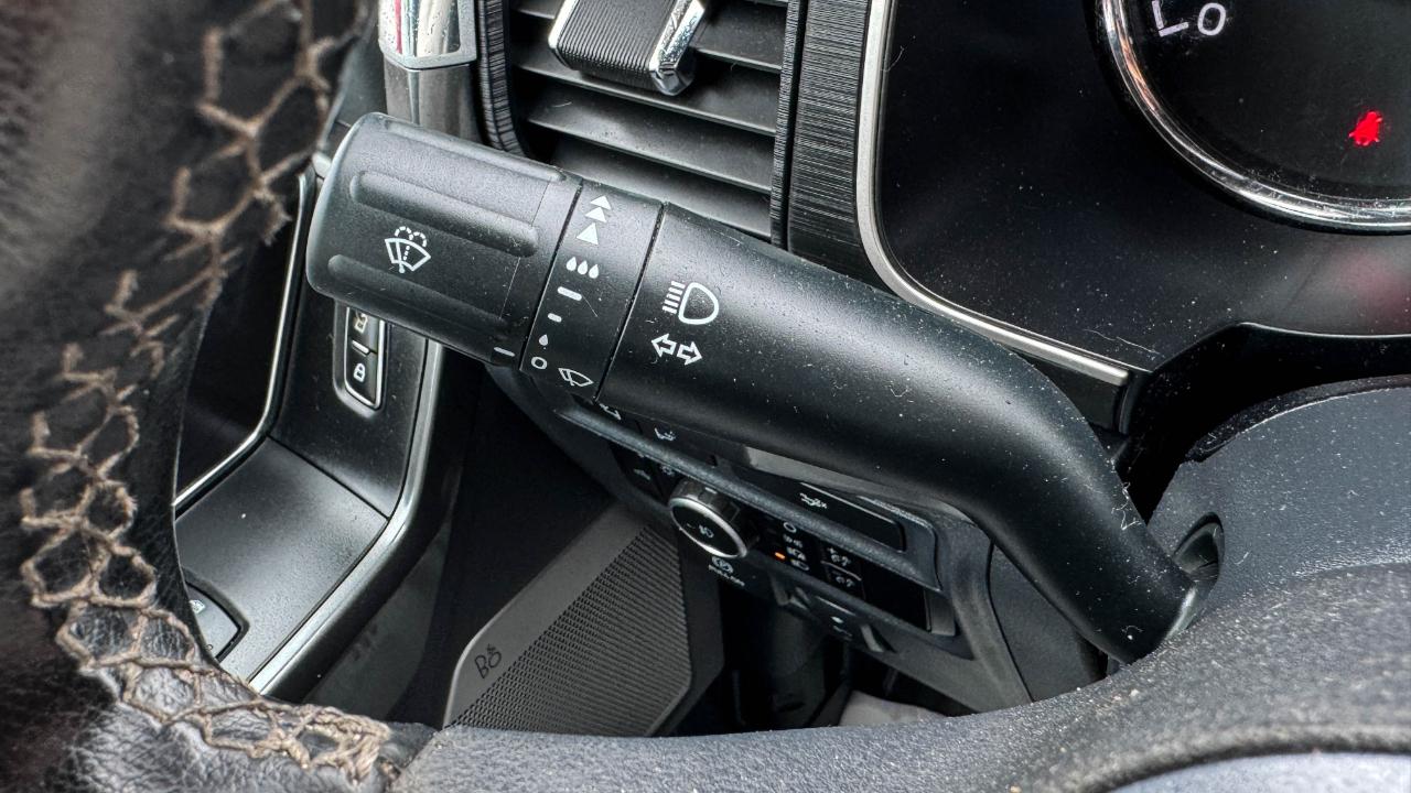 Ford F-150 XLT 4WD SuperCrew 5.5' Box 2023