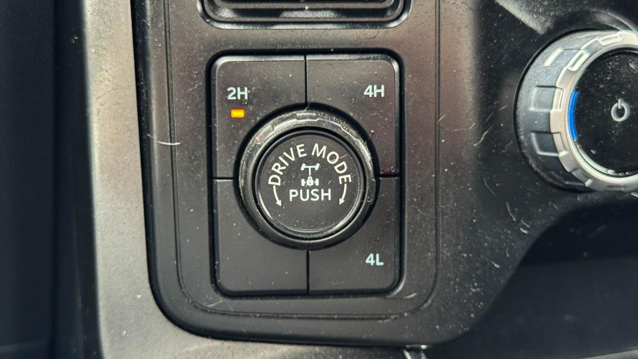 Ford F-150 XLT 4WD SuperCrew 5.5' Box 2023