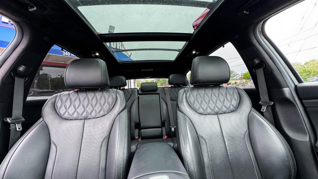 Hyundai Santa Fe Calligraphy AWD 2022