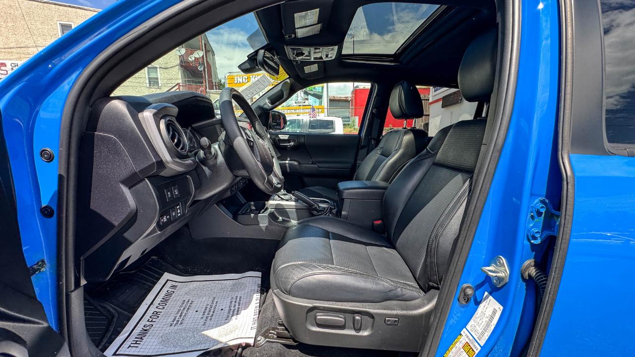 Toyota Tacoma 4WD TRD Off Road Double Cab 5' Bed V6 AT (Natl) 2020