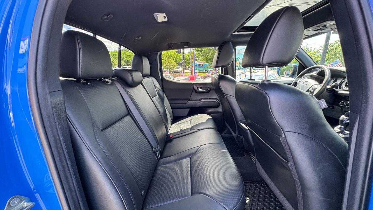 Toyota Tacoma 4WD TRD Off Road Double Cab 5' Bed V6 AT (Natl) 2020
