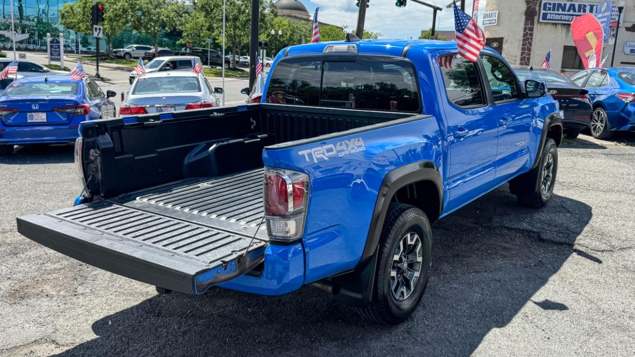 Toyota Tacoma 4WD TRD Off Road Double Cab 5' Bed V6 AT (Natl) 2020