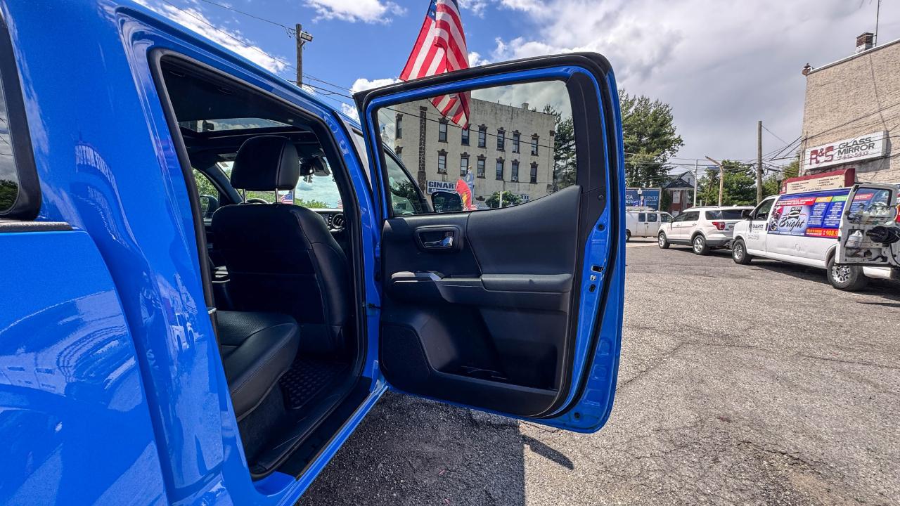 Toyota Tacoma 4WD TRD Off Road Double Cab 5' Bed V6 AT (Natl) 2020