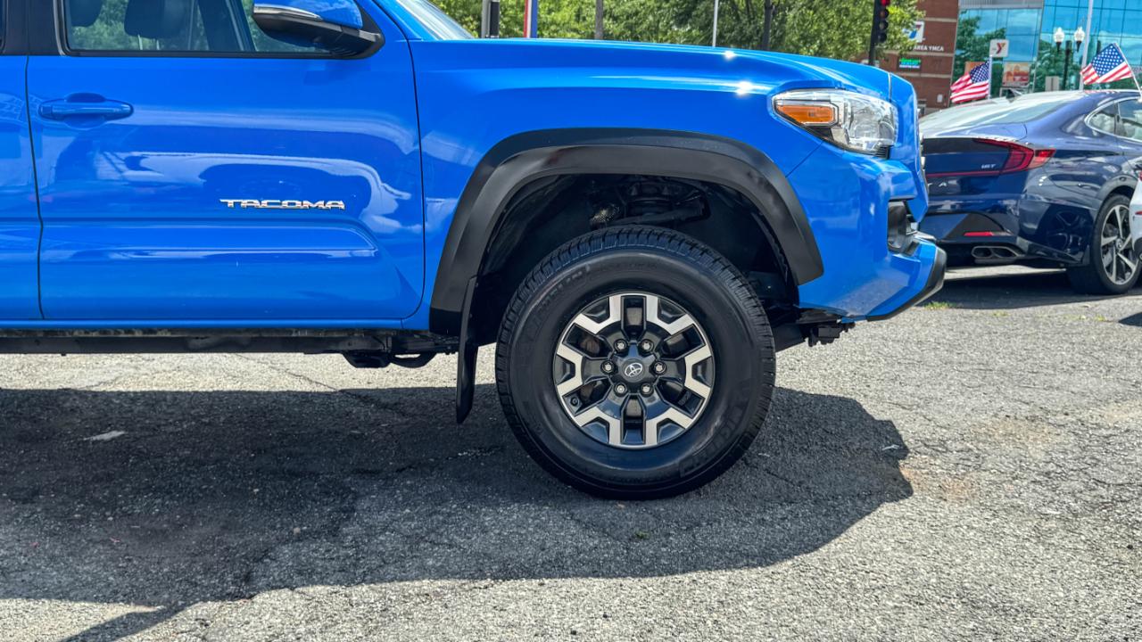 Toyota Tacoma 4WD TRD Off Road Double Cab 5' Bed V6 AT (Natl) 2020