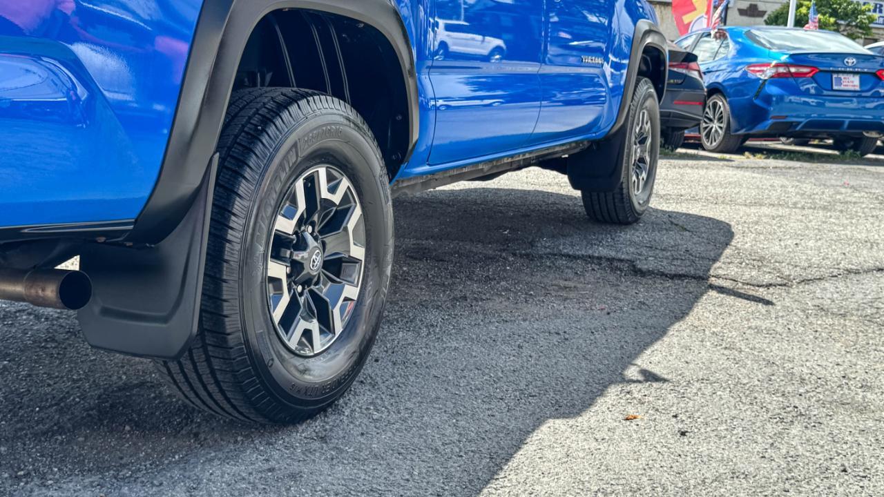 Toyota Tacoma 4WD TRD Off Road Double Cab 5' Bed V6 AT (Natl) 2020