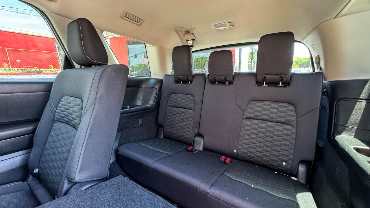 Nissan Pathfinder SV 4WD 2023
