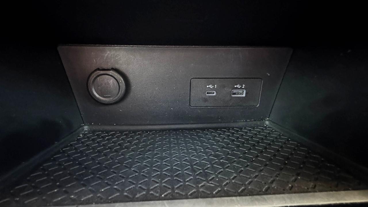 Nissan Pathfinder SV 4WD 2023