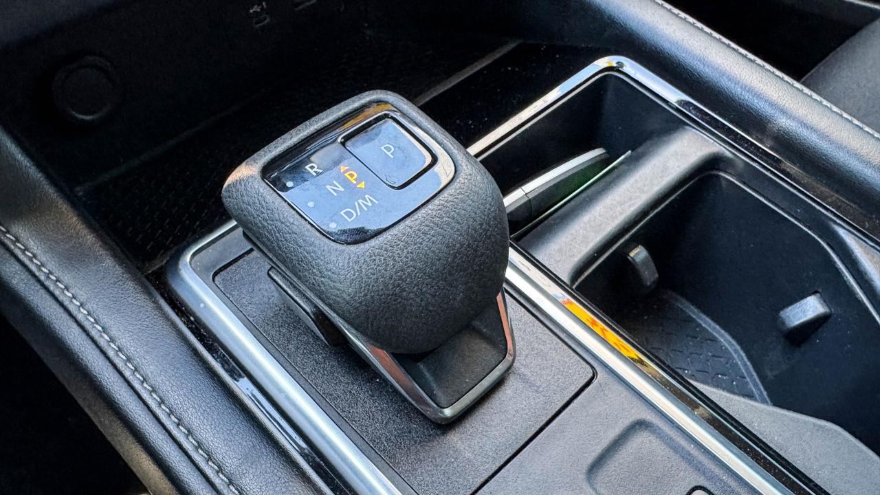 Nissan Pathfinder SV 4WD 2023