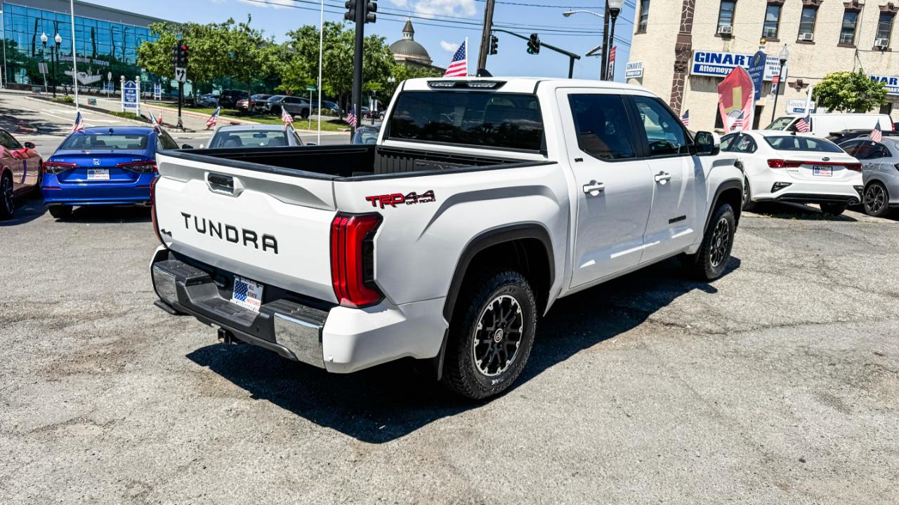 Toyota Tundra 4WD SR5 CrewMax 5.5' Bed (Natl) 2024