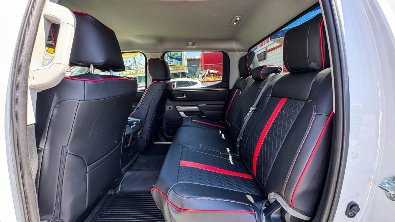 Toyota Tundra 4WD SR5 CrewMax 5.5' Bed (Natl) 2024