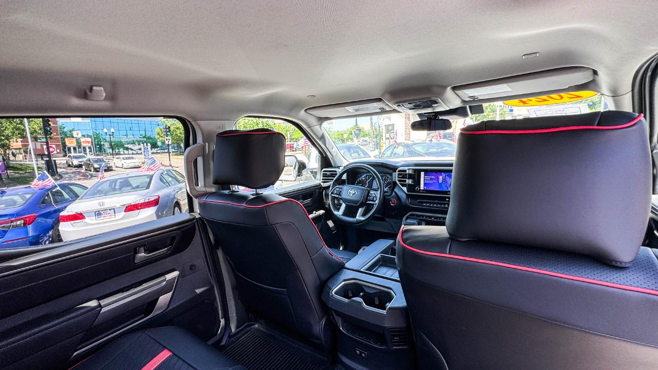 Toyota Tundra 4WD SR5 CrewMax 5.5' Bed (Natl) 2024