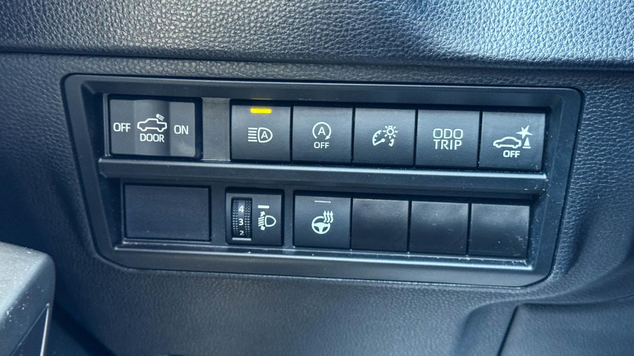 Toyota Tundra 4WD SR5 CrewMax 5.5' Bed (Natl) 2024
