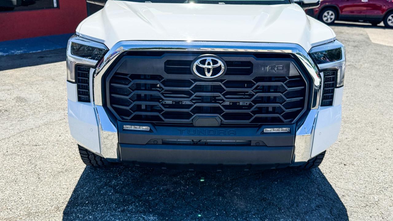 Toyota Tundra 4WD SR5 CrewMax 5.5' Bed (Natl) 2024