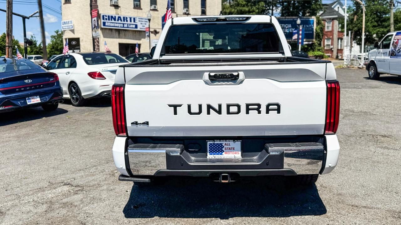 Toyota Tundra 4WD SR5 CrewMax 5.5' Bed (Natl) 2024