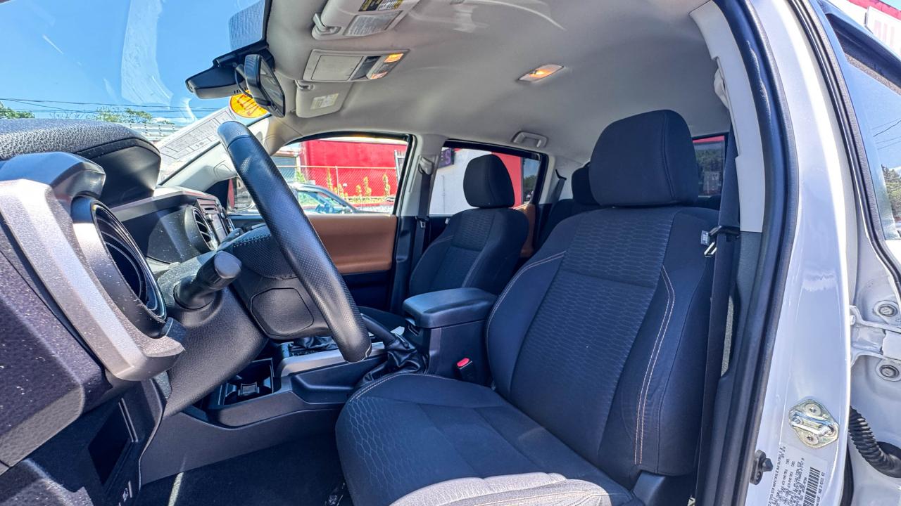 Toyota Tacoma 4WD SR5 Double Cab 5' Bed V6 AT (Natl) 2019