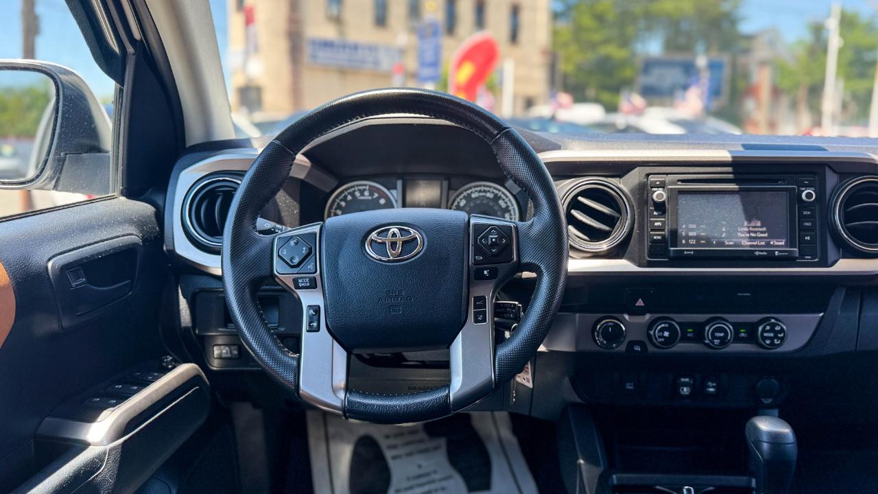 Toyota Tacoma 4WD SR5 Double Cab 5' Bed V6 AT (Natl) 2019