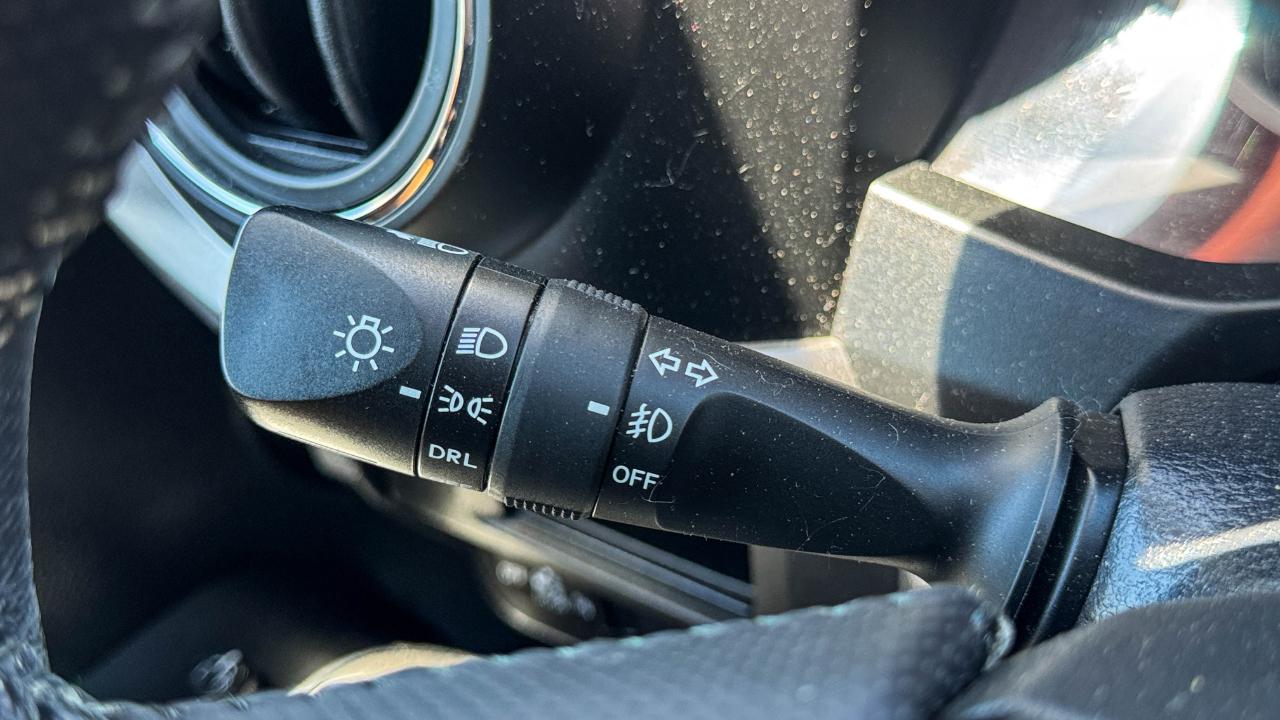 Toyota Tacoma 4WD SR5 Double Cab 5' Bed V6 AT (Natl) 2019
