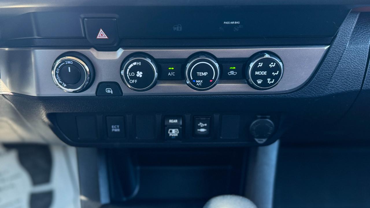 Toyota Tacoma 4WD SR5 Double Cab 5' Bed V6 AT (Natl) 2019