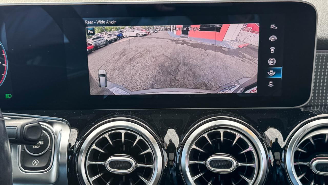 Mercedes-Benz GLB GLB 250 4MATIC SUV 2020